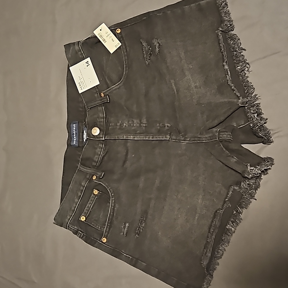 Aeropastle super high rise black denim shorts size 14